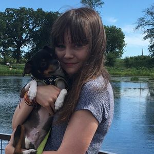 Meet your Posher, Ava